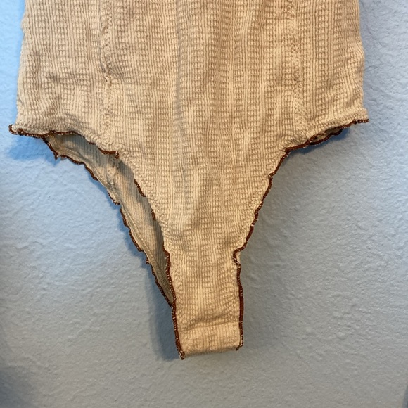 Intimately Free People Womens Size S Tan Waffle Thong Bodysuit Snaps Long Sleeve - Picture 2 of 13